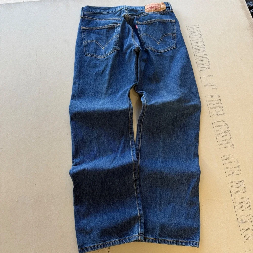 Vintage‎ Levi's 501 Button Fly Straight Leg Jeans